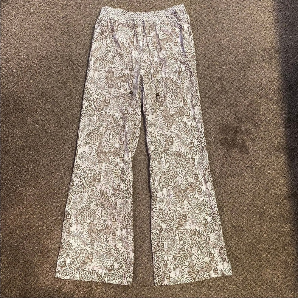 Cream/Beige Flare Pants